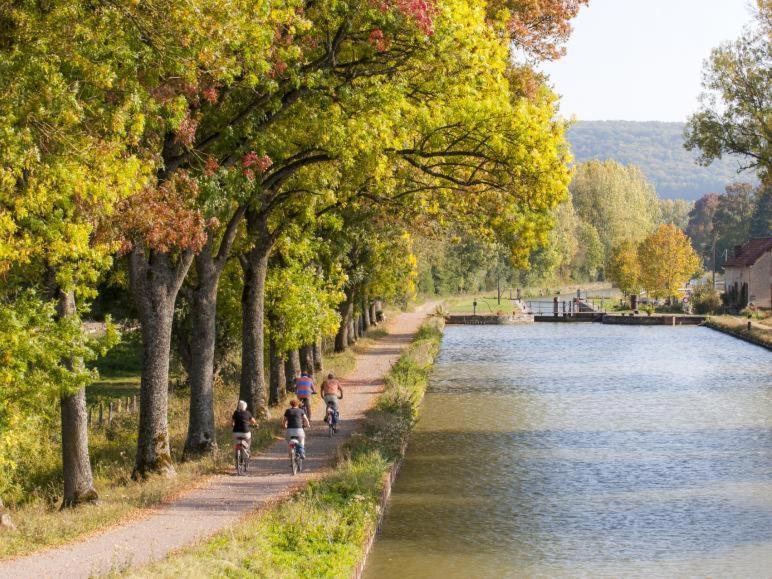 Appartamento Au 4 Le Long Du Canal Avec Parking Digione Esterno foto